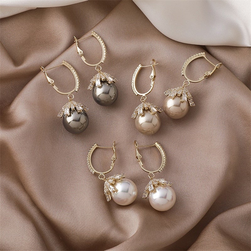 Malia™ | Pearl Drop Earrings